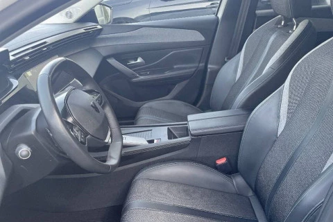 Peugeot 308 5P Allure Puretech 130 S&S EAT8