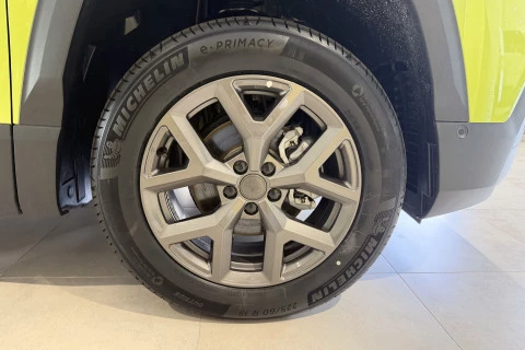 Jeep Compass eHybrid Jeep Compass MHEV First Edition Jeep Compass eHybrid Jeep Compass MHEV First Edition