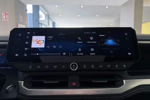 Jeep Compass eHybrid Jeep Compass MHEV First Edition Jeep Compass eHybrid Jeep Compass MHEV First Edition