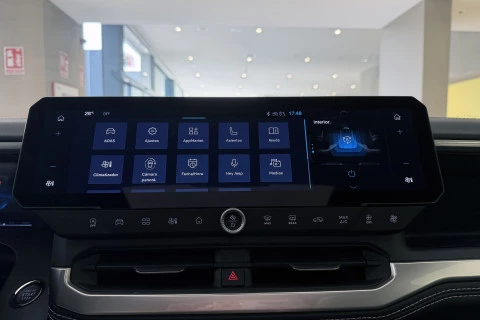 Jeep Compass eHybrid Jeep Compass MHEV First Edition Jeep Compass eHybrid Jeep Compass MHEV First Edition