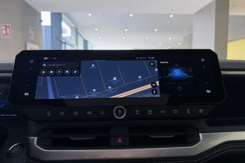 Jeep Compass eHybrid Jeep Compass MHEV First Edition Jeep Compass eHybrid Jeep Compass MHEV First Edition