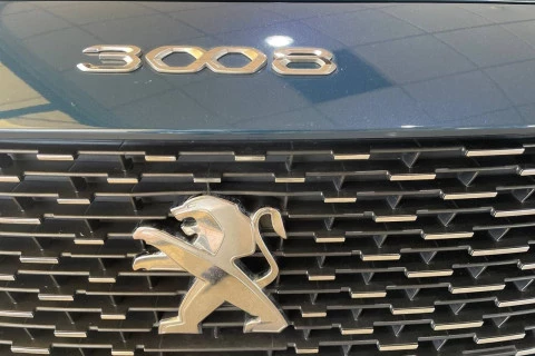 Peugeot 3008 1.5 BlueHDi 96kW (130CV) S&S Allure