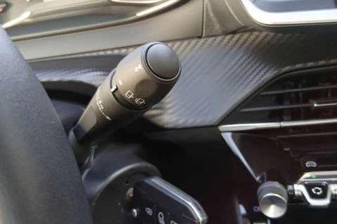 Peugeot 208 PureTech 100 Active 75 kW (100 CV)