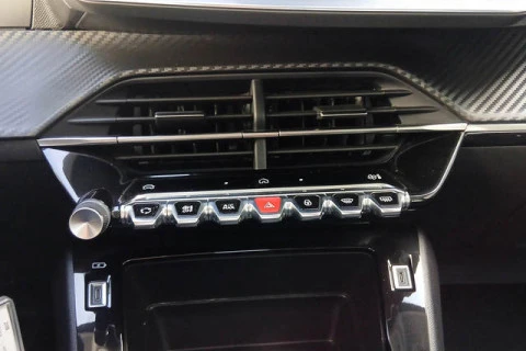 Peugeot 208 PureTech 100 Active 75 kW (100 CV)