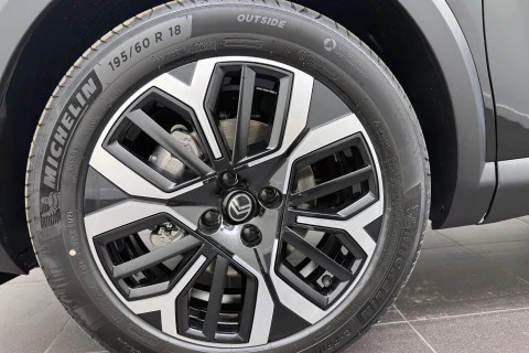 Citroën C4 Hybrid 145 ë-DCS6 Business Edition