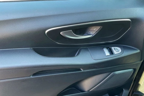 Mercedes-Benz Vito 114CDI AT 100kW Tourer Pro Larga