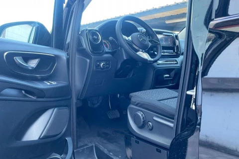 Mercedes-Benz Vito 114CDI AT 100kW Tourer Pro Larga