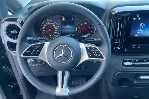 Mercedes-Benz Vito 114CDI AT 100kW Tourer Pro Larga