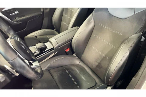 Mercedes-Benz CLA CLA 200 D DCT