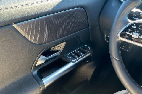 Mercedes-Benz GLA GLA 200 D