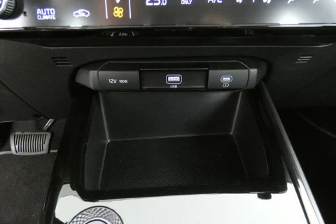 Kia Niro Hïbrido Enchufable Niro Hibrido Niro 1.6 HEV Drive 129