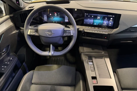 Opel Astra 1.2T XHT Hybrid 107kW Ultimate eDCT6
