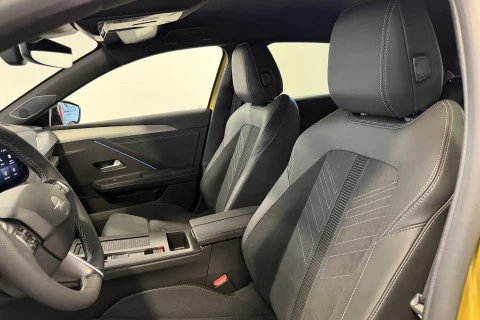 Opel Astra 1.2T XHT Hybrid 107kW Ultimate eDCT6