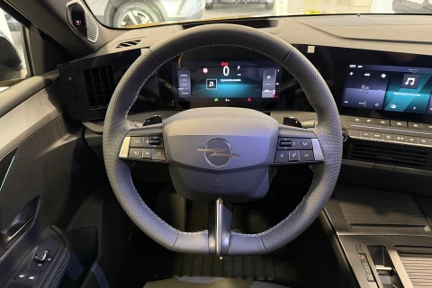 Opel Astra 1.2T XHT Hybrid 107kW Ultimate eDCT6
