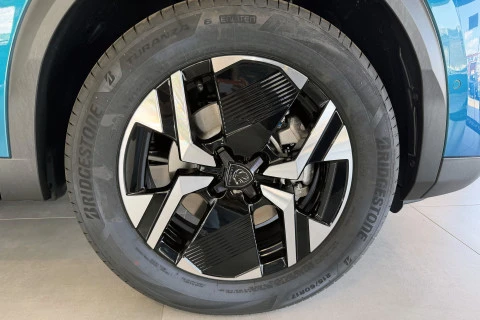 Peugeot 2008 N2008 Allure Hybrid 145 eDCS6