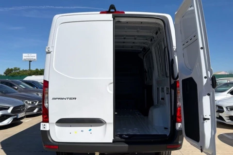 Mercedes-Benz Sprinter 315 CDI FURGON PRO MEDIO