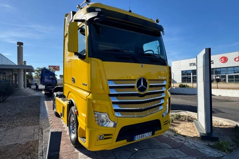 Mercedes-Benz Actros 1863 LS