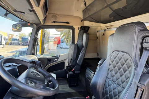 Mercedes-Benz Actros 1863 LS