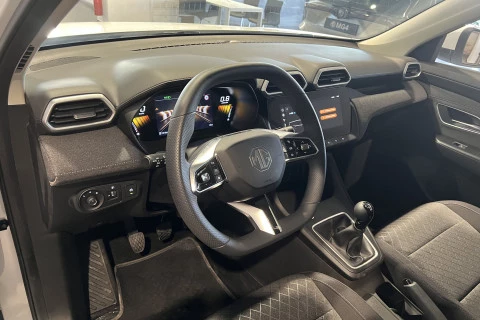 MG ZS 1.5 Standard