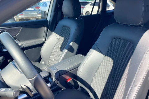 Mercedes-Benz GLA GLA 200 D