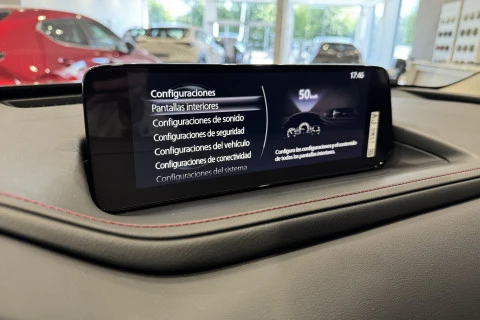 Mazda CX-30 e-SKYACTIV G AT Homura