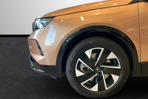 Opel Grandland 1.6T Plug-in Hybrid eDCT7 S/S GS