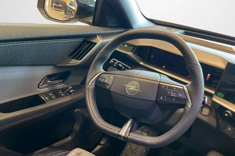 Opel Grandland 1.6T Plug-in Hybrid eDCT7 S/S GS