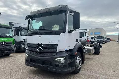Mercedes-Benz Actros 1827 L Mercedes-Benz Actros 1827 L