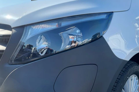 Mercedes-Benz Vito 114CDI AT 100kW Tourer Pro Larga