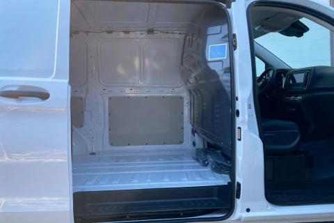 Mercedes-Benz Vito 114CDI AT 100kW Tourer Pro Larga