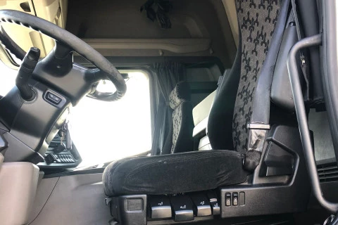 Scania P-Series 450 + ADR MERCANCIAS PELIGROSAS