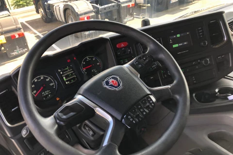 Scania P-Series 450 + ADR MERCANCIAS PELIGROSAS