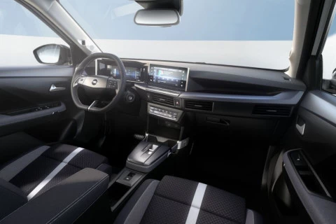 Opel Frontera 1.2T XHT Hybrid eDCT6 107kW GS