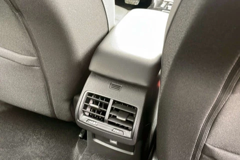 Citroën C4 Hybrid 145 ë-DCS6 Business Edition