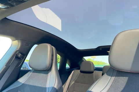 Mercedes-Benz CLA CLA 180 con tecnología híbrida
