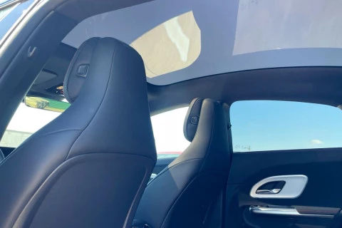 Mercedes-Benz CLA CLA 180 con tecnología híbrida