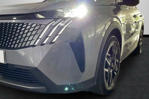 Peugeot 3008 Plug-in Hybrid 1.6 143KW Allure Exclusive e-DCS7