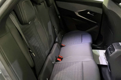 Peugeot 3008 Plug-in Hybrid 1.6 143KW Allure Exclusive e-DCS7