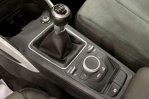 Audi Q2 design 30 TFSI 85 kW (116 CV)
