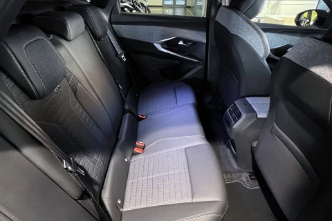 Peugeot 3008 Hybrid 1.2 107KW Allure eDCS6