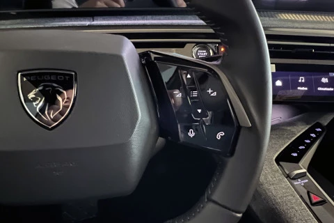 Peugeot 3008 Hybrid 1.2 107KW Allure eDCS6