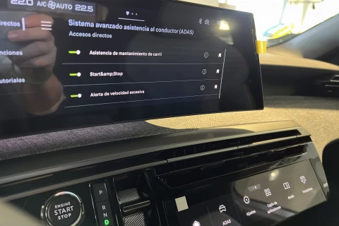 Peugeot 3008 Hybrid 1.2 107KW Allure eDCS6