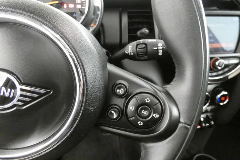 MINI Mini F55 Mini One