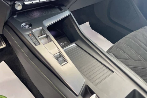 Peugeot 408 408 GT Puretech 130 EAT8