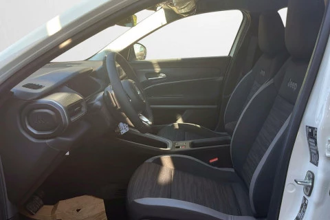 Jeep Avenger 1.2 eHybrid 81kW (110CV) Longitude