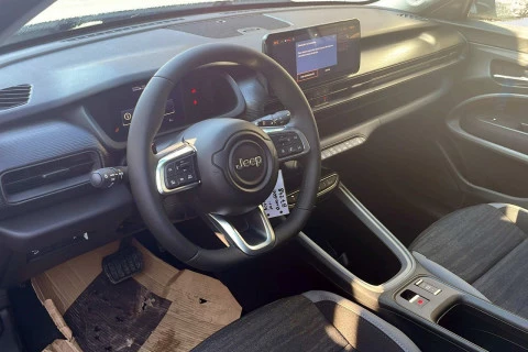 Jeep Avenger 1.2 eHybrid 81kW (110CV) Longitude