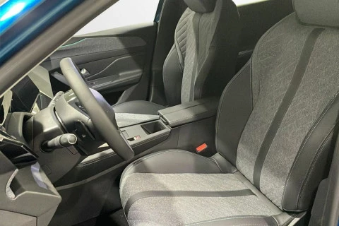 Peugeot 408 408 Allure PLUG-IN HYBRID 225 e-EAT8