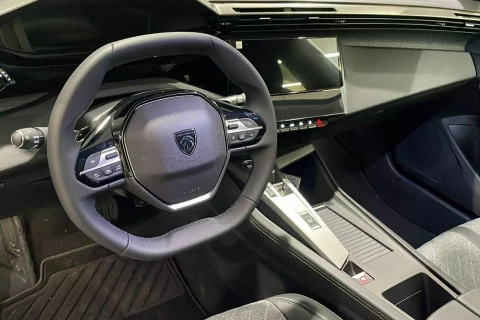 Peugeot 408 408 Allure PLUG-IN HYBRID 225 e-EAT8