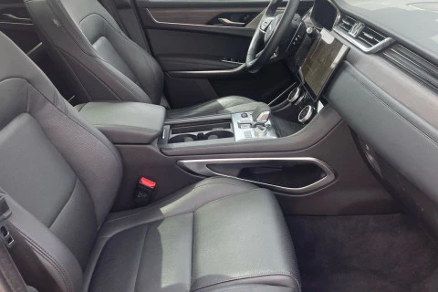 Jaguar F-Pace 2.0D l4 MHEV SE AWD Auto 150 kW (204 CV)