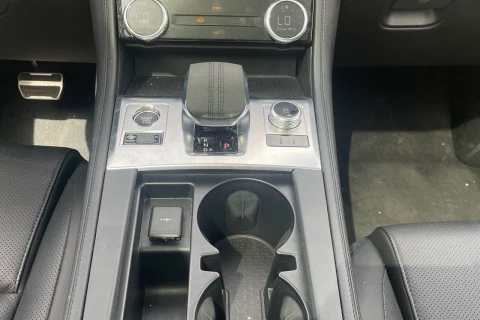 Jaguar F-Pace 2.0D l4 MHEV SE AWD Auto 150 kW (204 CV)